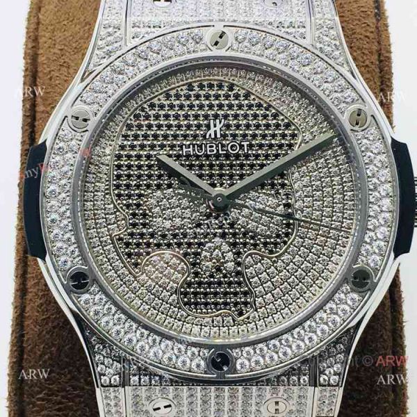 Grade 1A Hublot Classic Fusion Skull Bang Titanium Luxury Watch Swiss HUB112 Iced Out Grade 1A Hublot Classic Fusion Skull Bang Titanium Luxury Watch Swiss HUB112 Iced Out