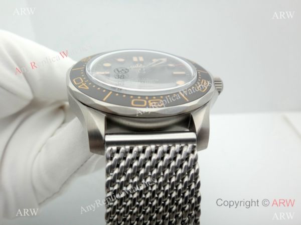 VS Factory Omega Seamaster 300M James Bond &8216;No Time To Die Replica Watches VS Factory Omega Seamaster 300M James Bond &8216;No Time To Die Replica Watches