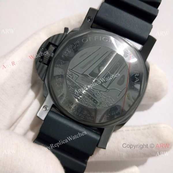 New Style Copy Panerai Submersible Luna Rossa PAM 1039 Wristwatch New Style Copy Panerai Submersible Luna Rossa PAM 1039 Wristwatch