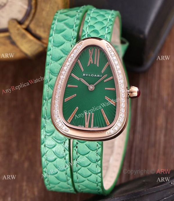 Copy Bvlgari Fashion Design Snake Bracelet Watch Rose Gold Diamond 27mm for Lady Copy Bvlgari Fashion Design Snake Bracelet Watch Rose Gold Diamond 27mm for Lady