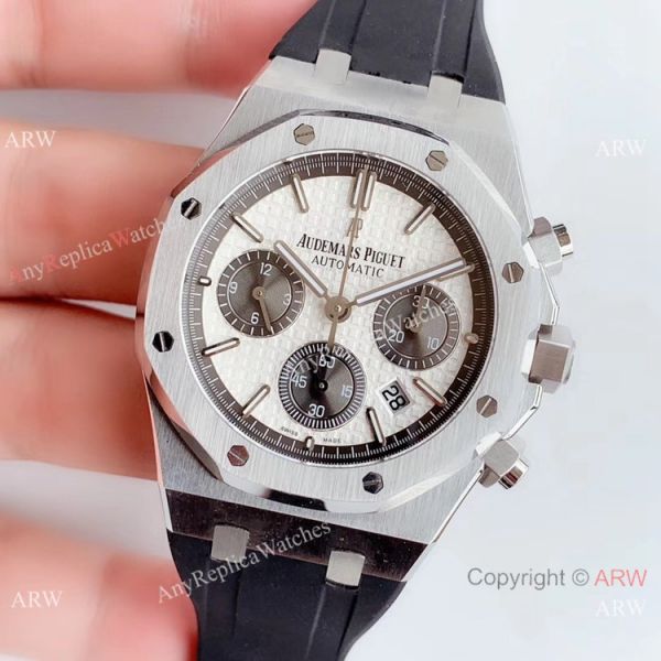 BF Replica Audemars Piguet Royal Oak Chronograph Watch White Face Rubber Strap BF Replica Audemars Piguet Royal Oak Chronograph Watch White Face Rubber Strap