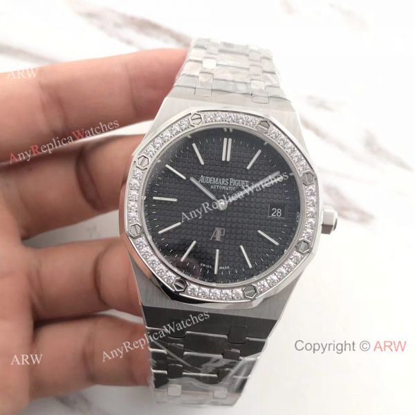 JH Audemars Piguet Extra Thin Royal Oak Watch Stainless Steel Diamond Bezel JH Audemars Piguet Extra Thin Royal Oak Watch Stainless Steel Diamond Bezel