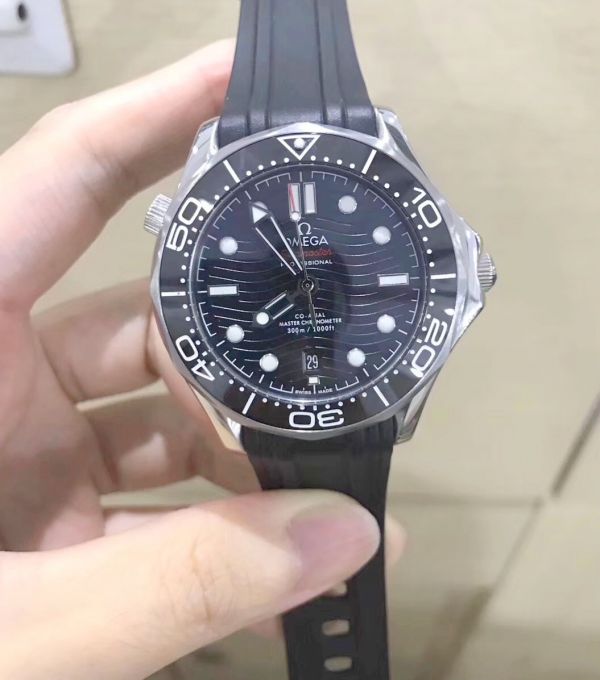 High Quality Replica Watches Omega Seamaster 300m 2018 New Automatic Watches New Wave Dials High Quality Replica Watches Omega Seamaster 300m 2018 New Automatic Watches New Wave Dials