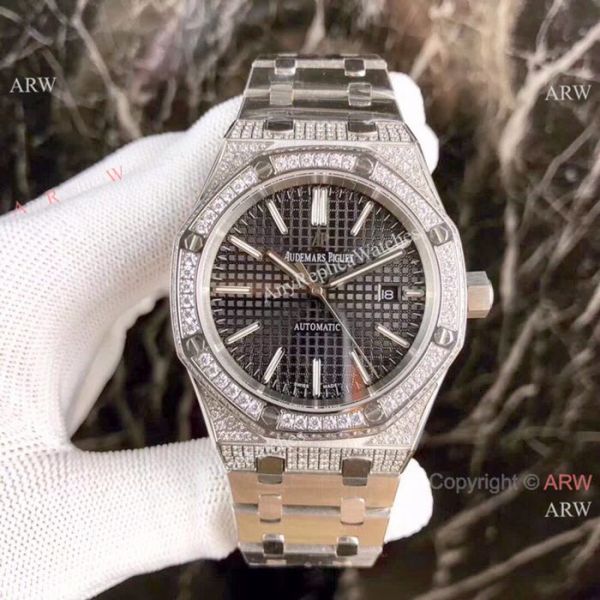 Fake Audemars Piguet Royal Oak Diamond Watches Stainless Steel Silver Dial 44mm Fake Audemars Piguet Royal Oak Diamond Watches Stainless Steel Silver Dial 44mm
