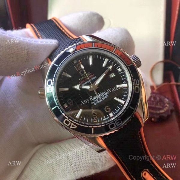 Copy Omega Seamaster White 007 Face Watch High Quality Copy Omega Seamaster White 007 Face Watch High Quality