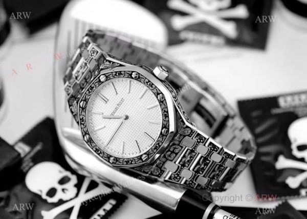 2019 Replica Audemars Piguet Royal Oak Limited Edition Watch 43mm Blue Dial 2019 Replica Audemars Piguet Royal Oak Limited Edition Watch 43mm Blue Dial