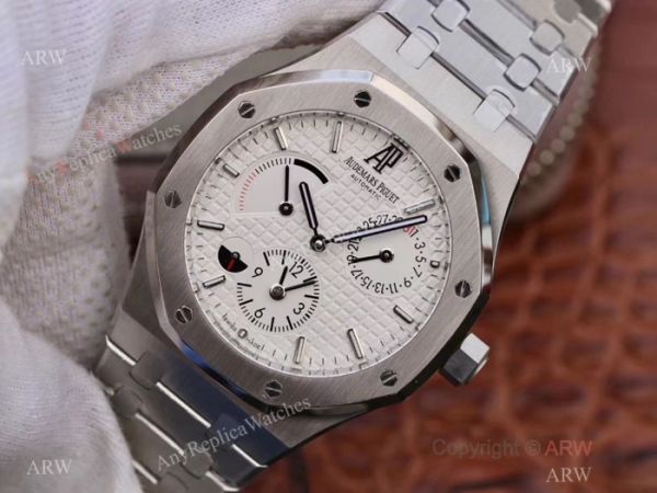 Swiss Grade Audemars Piguet Royal Oak GMT 2329 Watch Replica White Dial Swiss Grade Audemars Piguet Royal Oak GMT 2329 Watch Replica White Dial