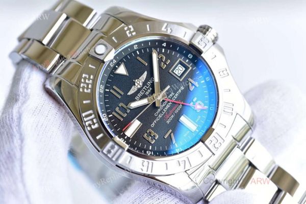 AAA Grade Breitling Avenger II GMT SS Black Dial Watch Swiss 2836 AAA Grade Breitling Avenger II GMT SS Black Dial Watch Swiss 2836