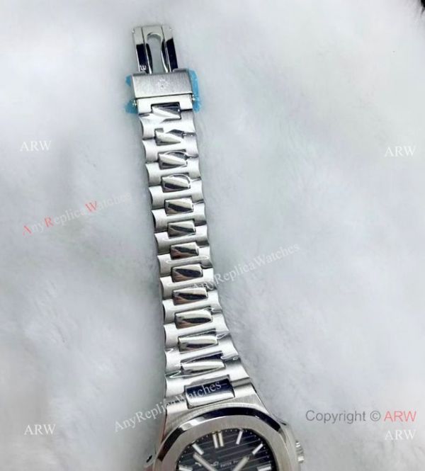 Fake Patek Philippe Nautilus Moon phase Watch SS Blue Face Fake Patek Philippe Nautilus Moon phase Watch SS Blue Face