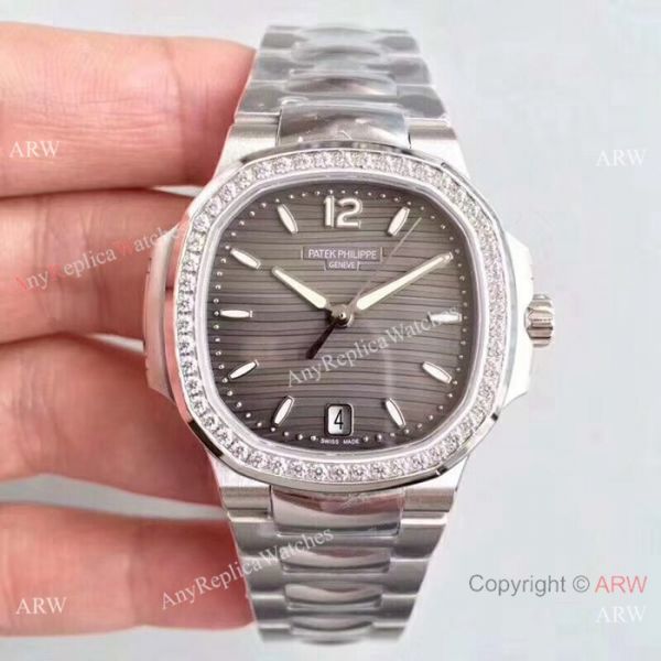(PPF)Swiss Replica Patek Philippe 7118 Ladies Nautilus Watch Diamond bezel (PPF)Swiss Replica Patek Philippe 7118 Ladies Nautilus Watch Diamond bezel