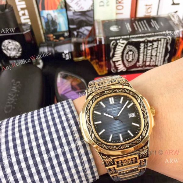 2019 Copy Patek Philippe Engraving Nautilus Watches Yellow Gold Black Dial 2019 Copy Patek Philippe Engraving Nautilus Watches Yellow Gold Black Dial