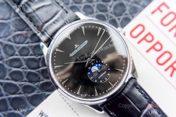 Swiss Grade Jaeger LeCoultre Master Ultra Thin Moon SS Black Face Watch 39mm Swiss Grade Jaeger LeCoultre Master Ultra Thin Moon SS Black Face Watch 39mm