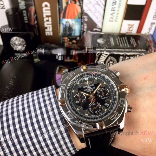 Replica Breitling Chronomat 01 Two Tone Rose Gold Watch Replica Breitling Chronomat 01 Two Tone Rose Gold Watch