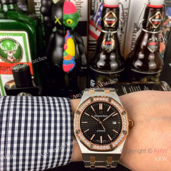 Copy Audemars Piguet Royal Oak Diamond bezel Rose Gold Watch 44MM Copy Audemars Piguet Royal Oak Diamond bezel Rose Gold Watch 44MM