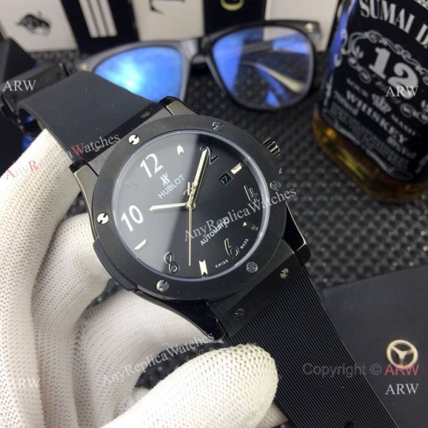 Hublot Classic Fusion Silver Dial Black Rubber Strap Replica ARW Watches Hublot Classic Fusion Silver Dial Black Rubber Strap Replica ARW Watches