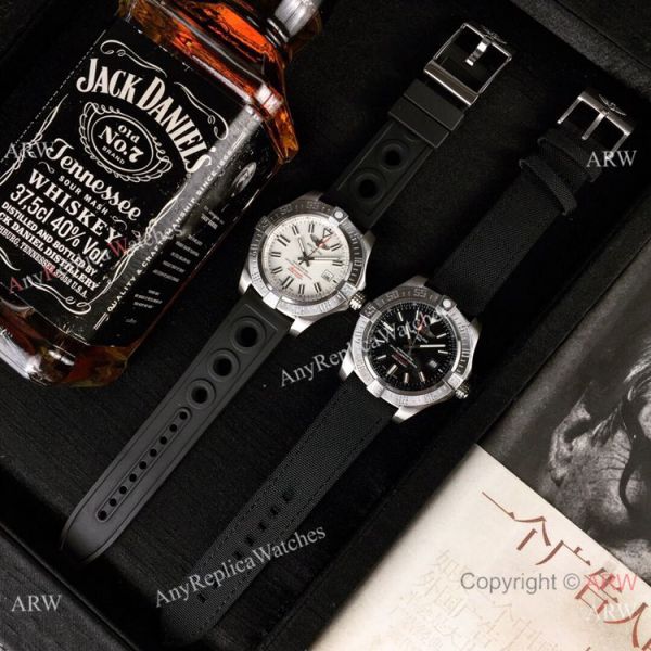 New Copy Breitling Avenger II Seawolf 43mm Watch White Dial Rubber Strap New Copy Breitling Avenger II Seawolf 43mm Watch White Dial Rubber Strap