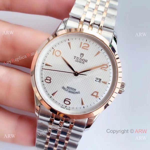 Swiss Grade 1 Tudor Geneve Rotor Self Winding Watch Two Tone Rose Gold White Face Swiss Grade 1 Tudor Geneve Rotor Self Winding Watch Two Tone Rose Gold White Face
