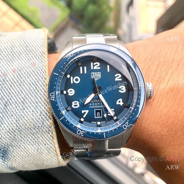 New Style TAG Heuer Autavia Isograph Stainless Steel Green Dial Watches New Style TAG Heuer Autavia Isograph Stainless Steel Green Dial Watches
