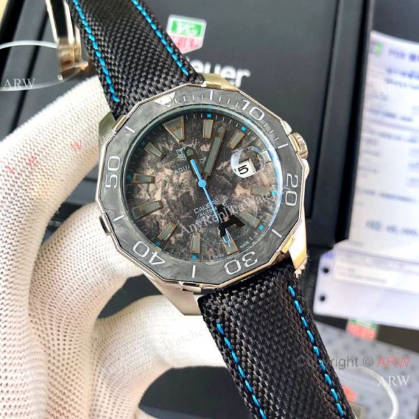 Tag Heuer Aquaracer Calibre 5 Carbon Wrist AAA Replica Watches Tag Heuer Aquaracer Calibre 5 Carbon Wrist AAA Replica Watches