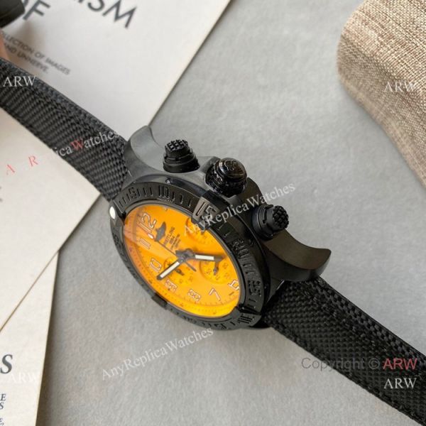 New Style Breitling Avenger Yellow Dial Chronograph Watch New Style Breitling Avenger Yellow Dial Chronograph Watch