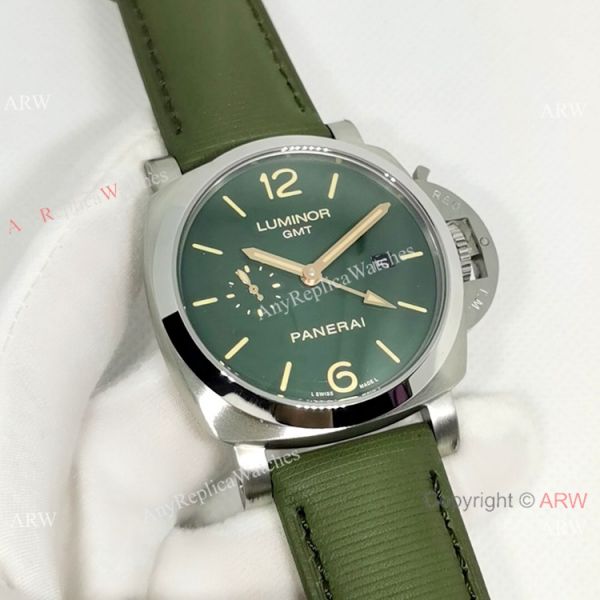 Replica Officine Luminor GMT 44MM Watch Stainless Steel Dark green Dial Replica Officine Luminor GMT 44MM Watch Stainless Steel Dark green Dial