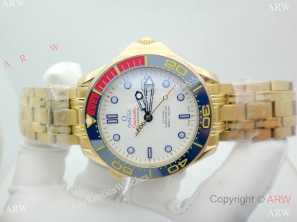New Copy Omega Commanders 007 James Bond Yellow Gold Men Watch New Copy Omega Commanders 007 James Bond Yellow Gold Men Watch