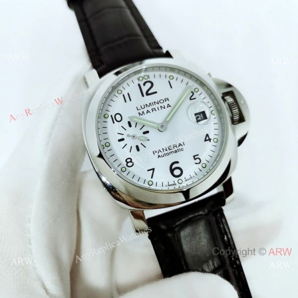 Knockoff Panerai Luminor Marina White Dial Men 44mm Watch PAM049 Knockoff Panerai Luminor Marina White Dial Men 44mm Watch PAM049