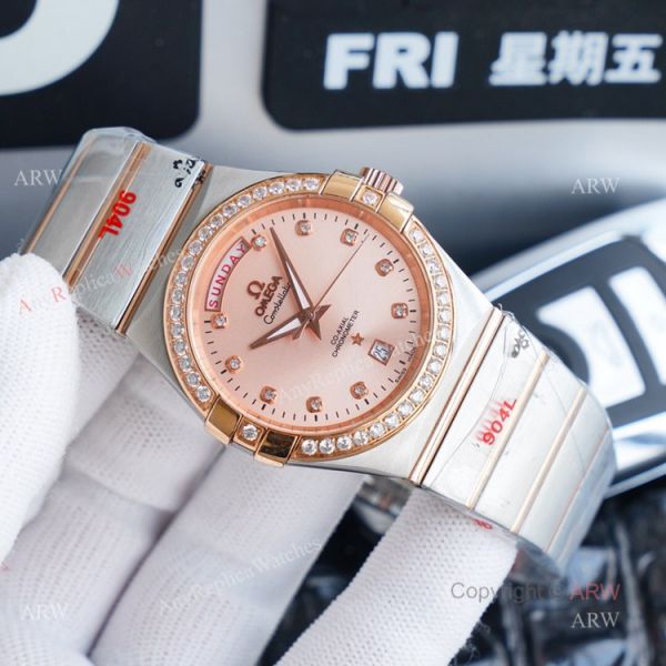 1:1 Swiss Replica Omega Constellation Double Eagle Rose Gold Diamond Watch 38mm 1:1 Swiss Replica Omega Constellation Double Eagle Rose Gold Diamond Watch 38mm