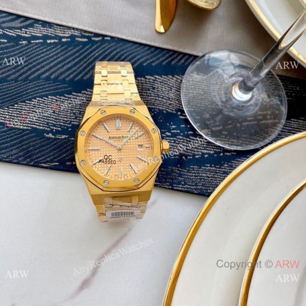 Best Copy Audemars Piguet Royal Oak Yellow Gold 41MM Watch Best Copy Audemars Piguet Royal Oak Yellow Gold 41MM Watch