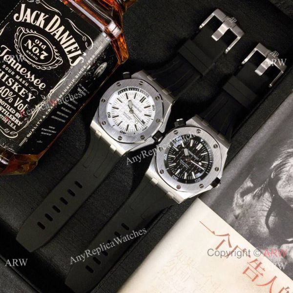Copy Audemars Piguet Royal Oak Offshore Diver White Dial Watch Automatic Copy Audemars Piguet Royal Oak Offshore Diver White Dial Watch Automatic