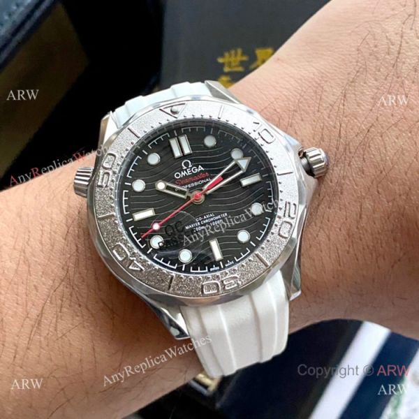 2021 New! Omega Seamaster Diver 300m Nekton Edition Watch Rubber Strap 2021 New! Omega Seamaster Diver 300m Nekton Edition Watch Rubber Strap