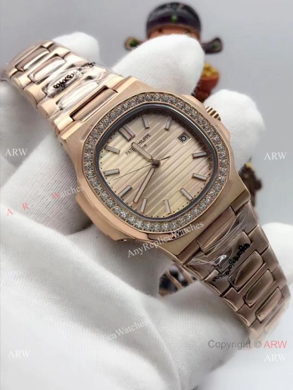 Patek Philippe Nautilus Replica Watch Diamond Bezel Rose Gold Patek Philippe Nautilus Replica Watch Diamond Bezel Rose Gold