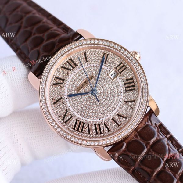 TW Swiss Relica Cartier Ronde Solo de Cartier Iced Out Watch Full Diamond Dial Roman Markers TW Swiss Relica Cartier Ronde Solo de Cartier Iced Out Watch Full Diamond Dial Roman Markers