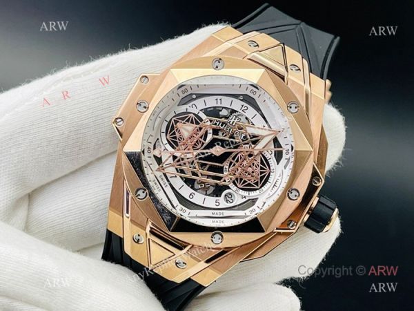 Swiss Replica Hublot Big Bang Sang Bleu Rose Gold Watch For Men With Black Rubber Strap Swiss Replica Hublot Big Bang Sang Bleu Rose Gold Watch For Men With Black Rubber Strap