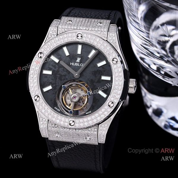 Best Replica Hublot Full Diamond Watch Rose Gold Black Dial Black Leather Strap Best Replica Hublot Full Diamond Watch Rose Gold Black Dial Black Leather Strap
