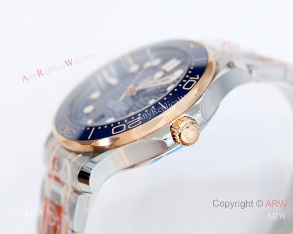 2021 Latest Swiss Replica Omega Seamaster Diver 300M OR 8800 Watch Two Tone Rose Gold Blue Dial 2021 Latest Swiss Replica Omega Seamaster Diver 300M OR 8800 Watch Two Tone Rose Gold Blue Dial
