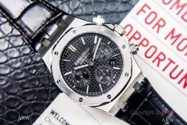 Grade 1A Swiss Copy Audemars Piguet Royal Oak ETA7750 Black Chronograph Watch 41mm for Men Grade 1A Swiss Copy Audemars Piguet Royal Oak ETA7750 Black Chronograph Watch 41mm for Men