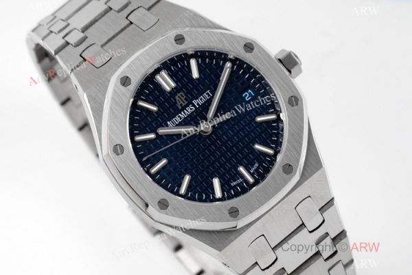 2021 New Swiss Copy Audemars Piguet Royal Oak 34mm SS Blue Textured Dial Watch Cal.5800 Movement 2021 New Swiss Copy Audemars Piguet Royal Oak 34mm SS Blue Textured Dial Watch Cal.5800 Movement