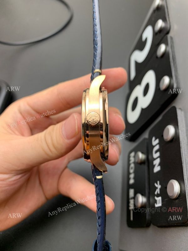 YL Fatcory IWC Schaffhausen Portugieser Automatic Black Dial Replica Watch YL Fatcory IWC Schaffhausen Portugieser Automatic Black Dial Replica Watch