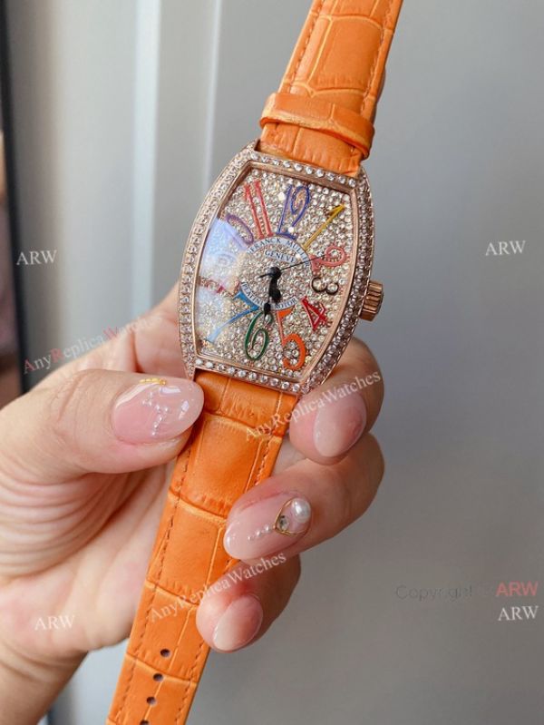 High Quality Replica Franck Muller Cintr?E Curvex Diamond Watch White Leather Strap High Quality Replica Franck Muller Cintr?E Curvex Diamond Watch White Leather Strap