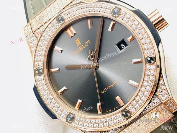 HB V3 version Hublot Classic Fusion Iced Out Watch Rose Gold Gray Dial Super Clone HUB1213 Movement HB V3 version Hublot Classic Fusion Iced Out Watch Rose Gold Gray Dial Super Clone HUB1213 Movement