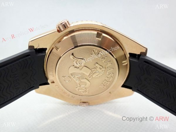 Clone Omega Seamaster Automatic Rose Gold Rubber Strap Watch Clone Omega Seamaster Automatic Rose Gold Rubber Strap Watch