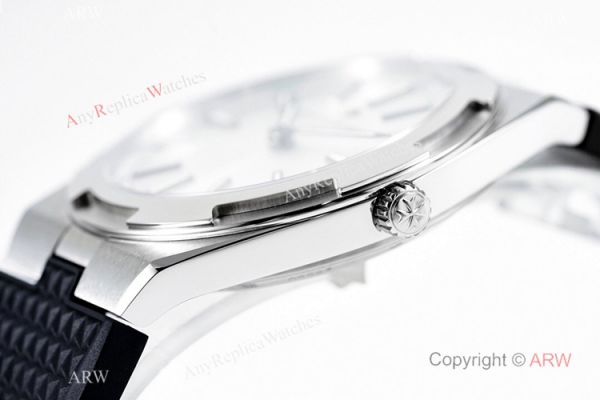 Grade 1A Copy Vacheron Constantin Overseas ultra thin 8F Swiss 9015 Watch Silver Face 40mm Grade 1A Copy Vacheron Constantin Overseas ultra thin 8F Swiss 9015 Watch Silver Face 40mm