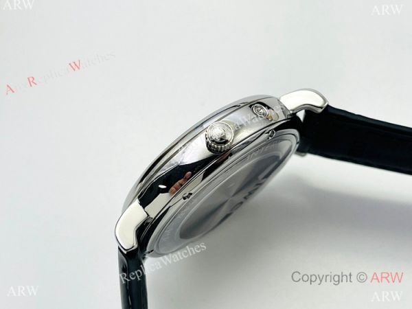 Swiss Replica IWC Portofino Moon watch IWS Factory Cal 35800 Watch Black Leather Strap Swiss Replica IWC Portofino Moon watch IWS Factory Cal 35800 Watch Black Leather Strap