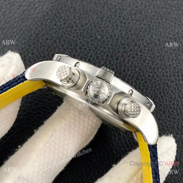 Replica Breitling Avenger Chronograph 43 A7750 Watch Blue Military Leather Strap Replica Breitling Avenger Chronograph 43 A7750 Watch Blue Military Leather Strap