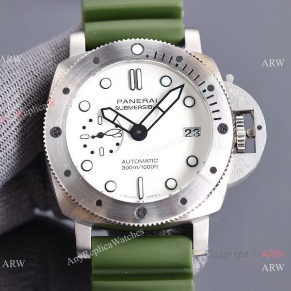 New Knockoff Panerai PAM01223 Submersible 42mm Watch White Dial New Knockoff Panerai PAM01223 Submersible 42mm Watch White Dial