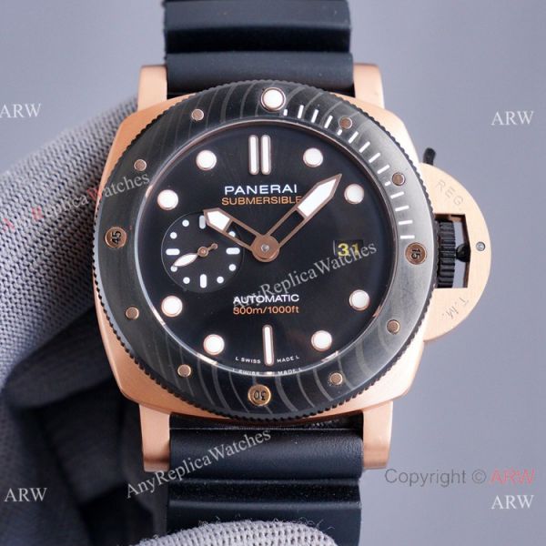 New Panerai Submersible Goldtech PAM1070 Rose Gold Watch 44mm New Panerai Submersible Goldtech PAM1070 Rose Gold Watch 44mm