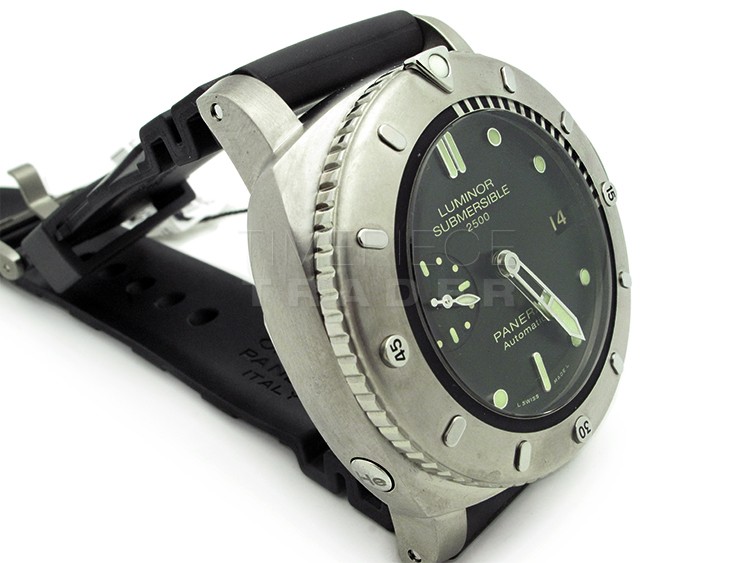 Panerai Luminor Submersible PAM364 Titanium Automatic Panerai Luminor Submersible PAM364 Titanium Automatic