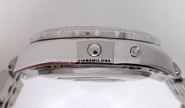 BREITLING FOR BENTLEY MOTORS SS WHITE CHRONOGRAPH QUARTZ BREITLING FOR BENTLEY MOTORS SS WHITE CHRONOGRAPH QUARTZ