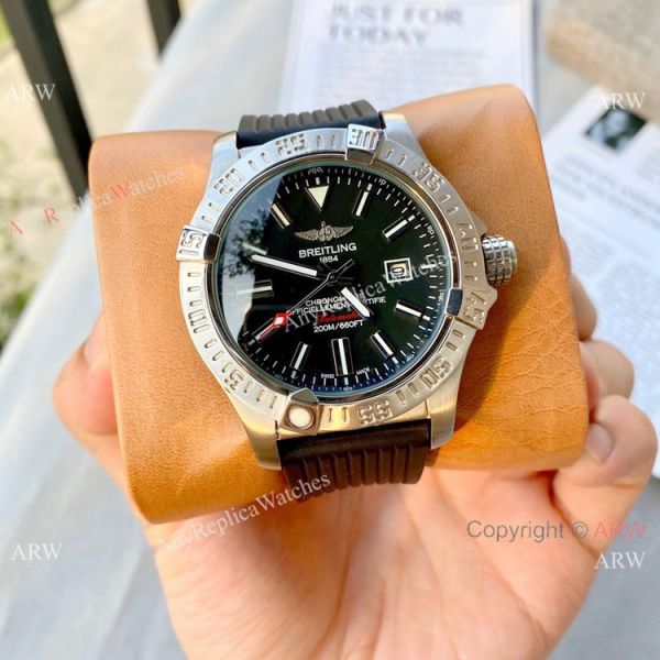 Replica Breitling Avenger Automatic 44mm Watch Blue Rubber Strap Replica Breitling Avenger Automatic 44mm Watch Blue Rubber Strap